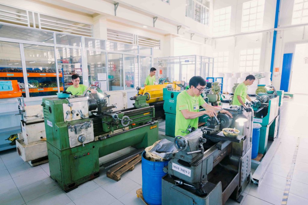 CÔNG TY TIM ĐỎ