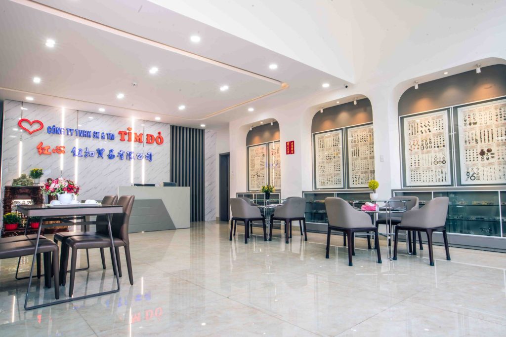 CÔNG TY TIM ĐỎ