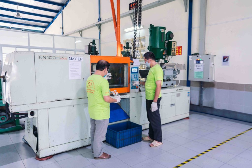 CÔNG TY TIM ĐỎ